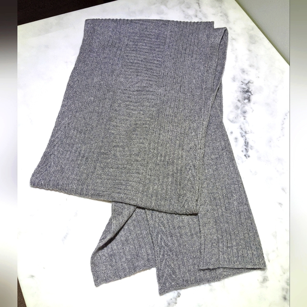 Cashmere Scarf / 100% Cashmere